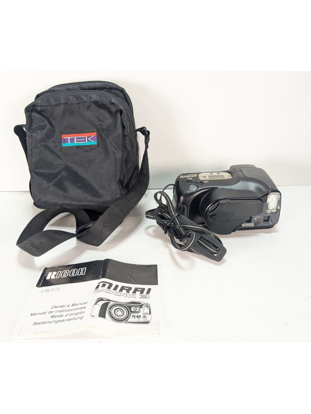 RICOH Mirai AF Zoom 35mm 35-135mm Macro Film Camera Power TESTED W Manual & Case